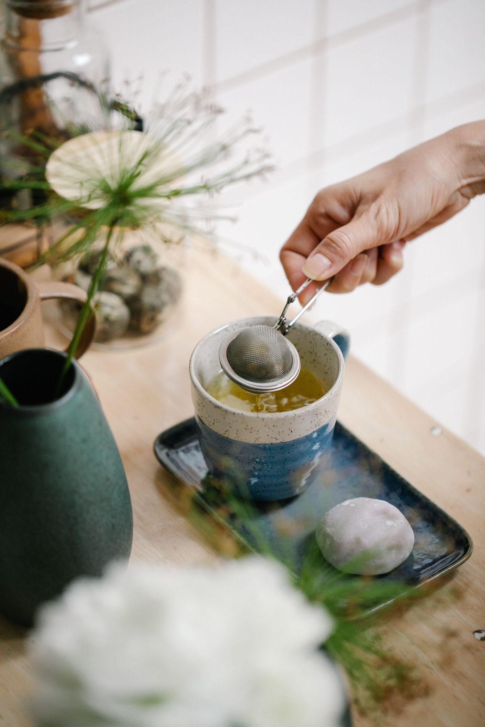 Taza de infusión floral Munay con pasiflora, lavanda y manzanilla para relajarse